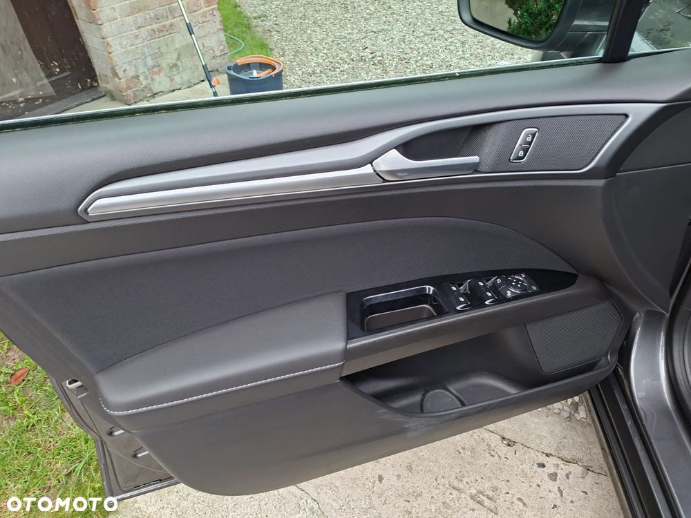Ford Mondeo 2.0 TDCi ECOnetic Start-Stopp Titanium - 5
