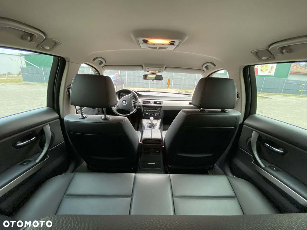 BMW Seria 3 - 8