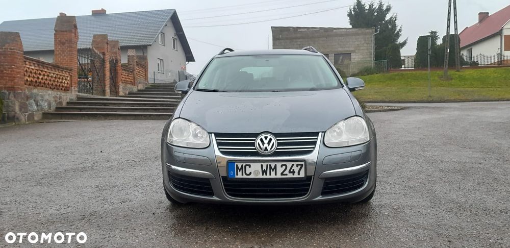 Volkswagen Golf - 3