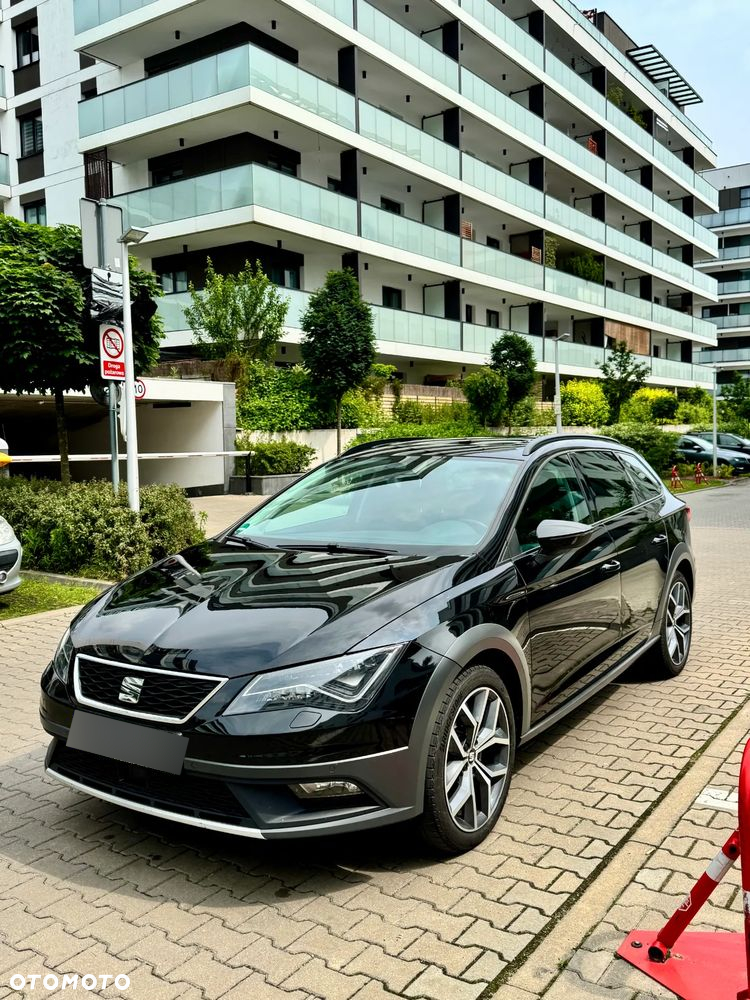 Seat Leon 2.0 TDI X-Perience S&S 4Drive DSG - 2