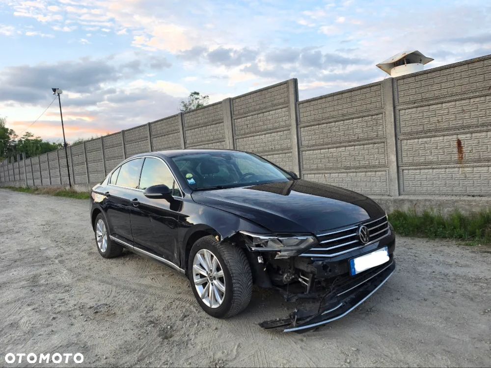 Volkswagen Passat 2.0 TDI SCR Highline DSG - 6