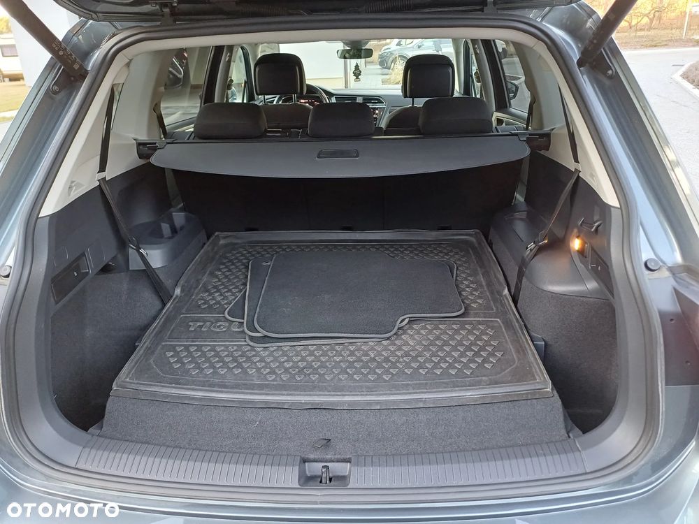 Volkswagen Tiguan Allspace 2.0 TDI 4Mot Elegance DSG 7os - 28