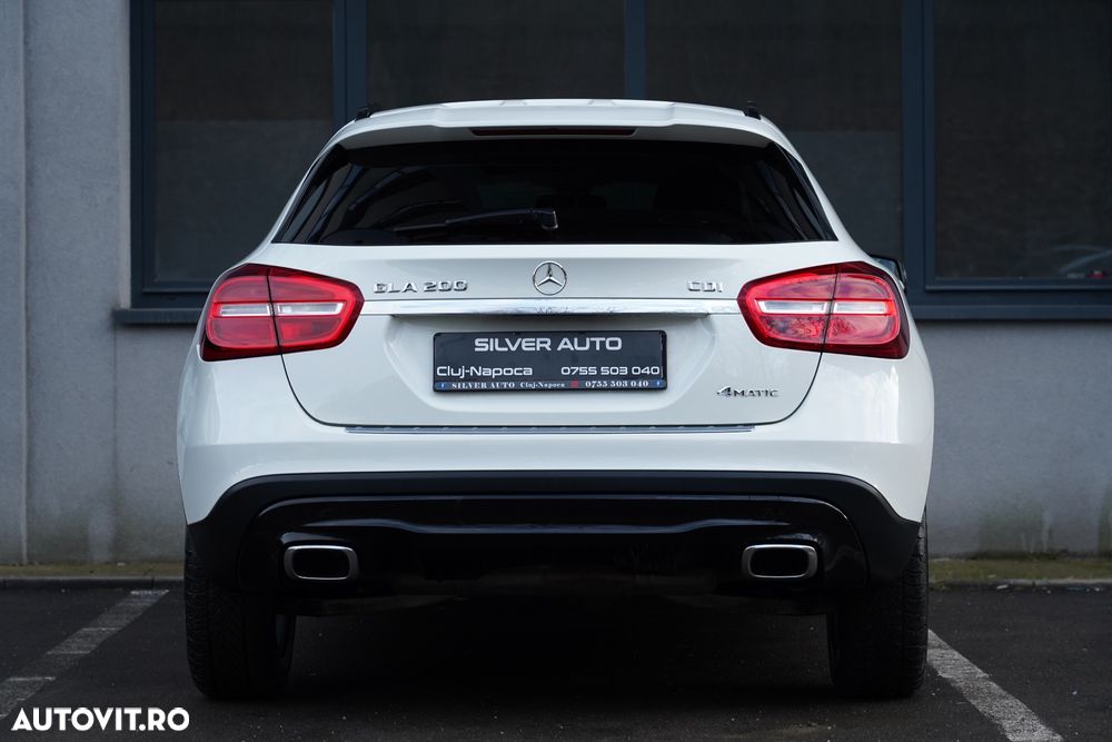 Mercedes-Benz GLA 200 (CDI) d 4Matic 7G-DCT AMG Line - 25