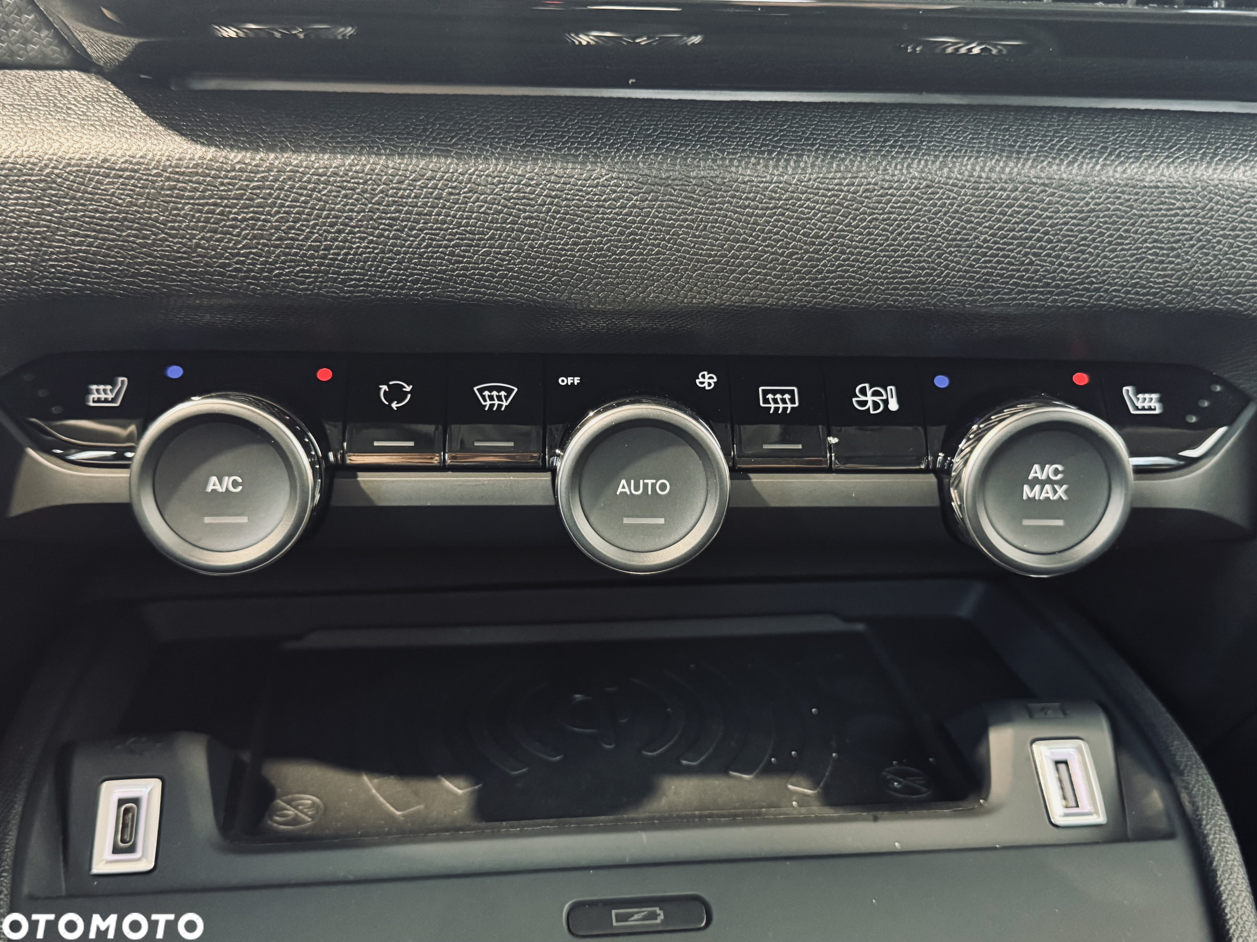 Citroën C4 e-C4 EV156 54kWh Max - 15