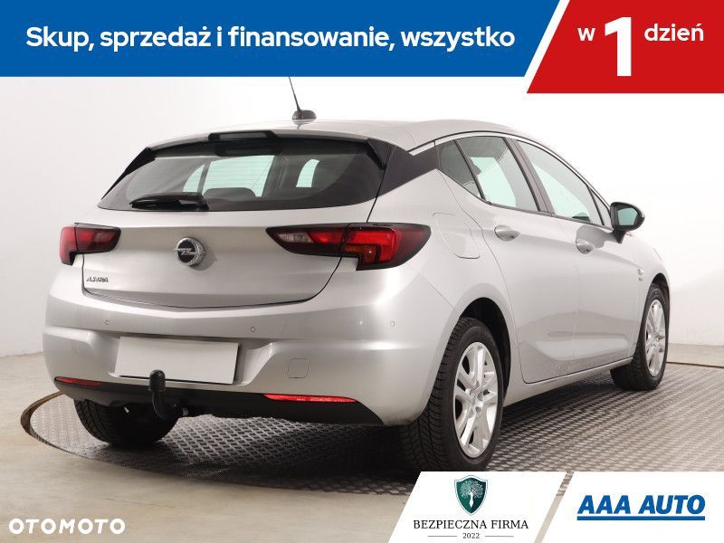 Opel Astra - 7