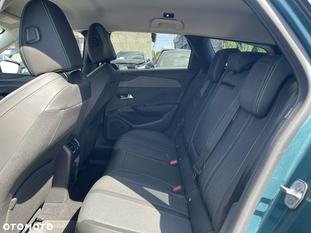 Peugeot 308 1.2 PureTech Allure Pack S&S EAT8 - 10