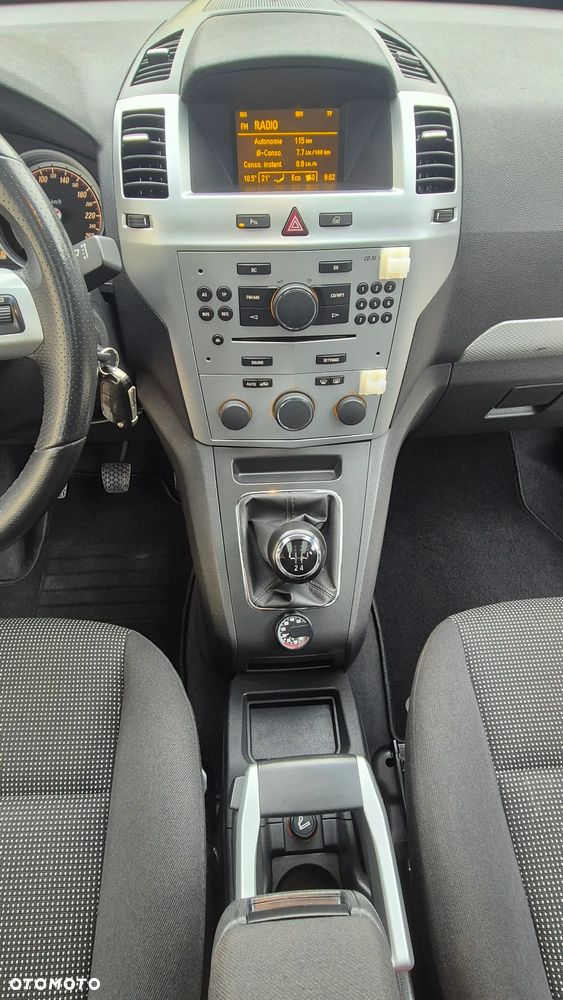 Opel Zafira 1.8 Easytronic Cosmo - 32