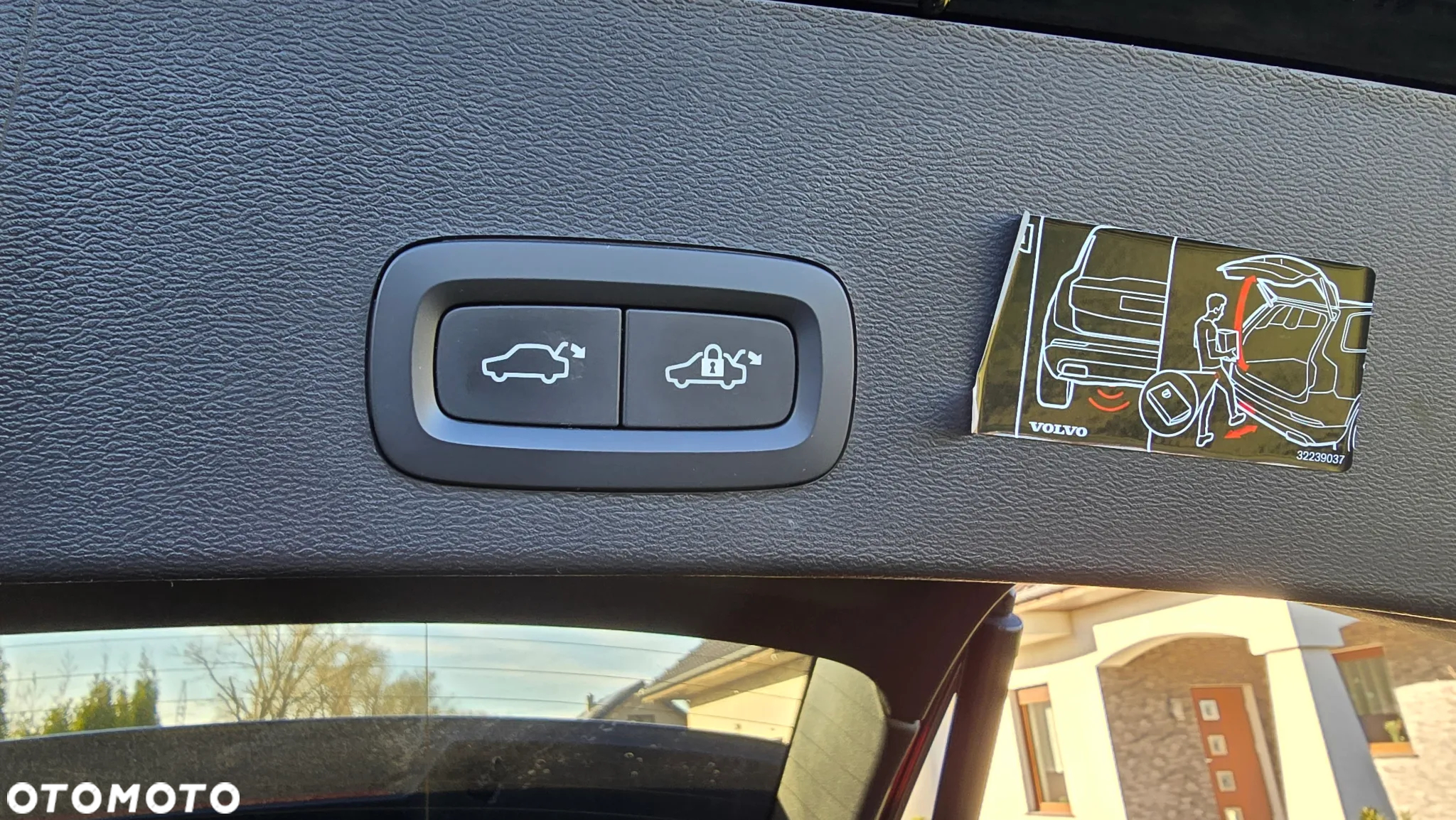 Volvo XC 40 T4 Recharge DKG Core - 13