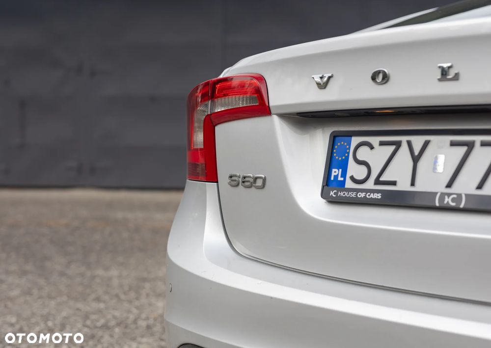 Volvo S60 - 19