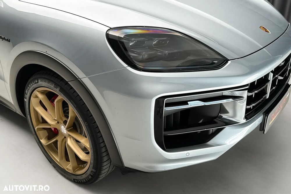 Porsche Cayenne S E-Hybrid - 11