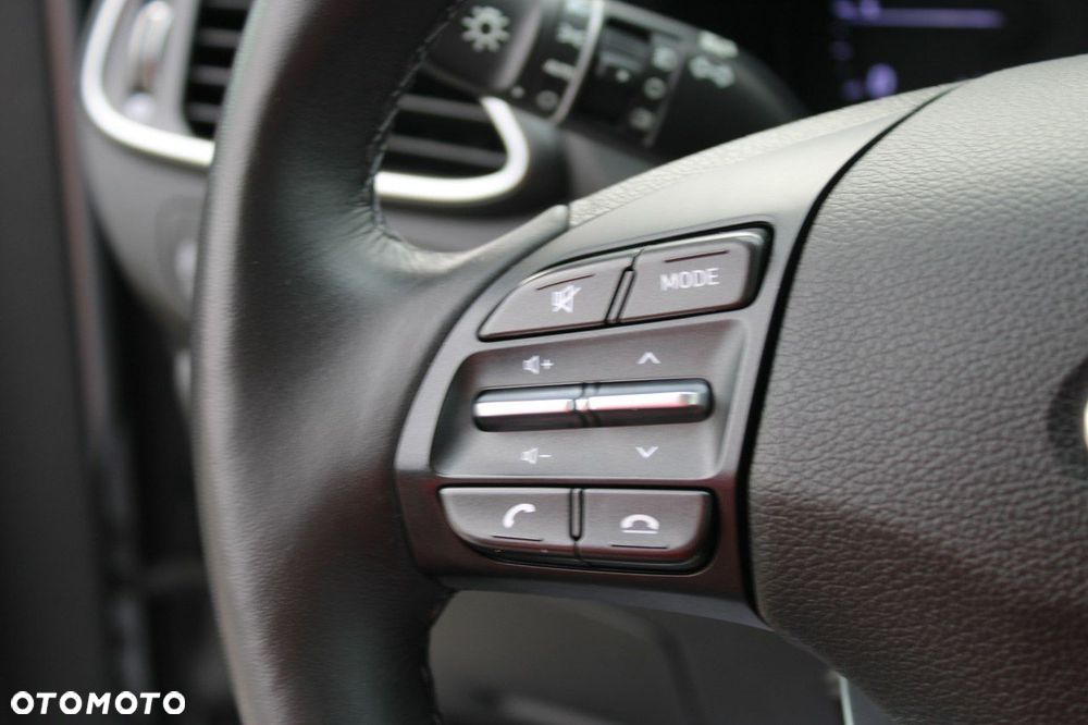 Hyundai i30 - 22