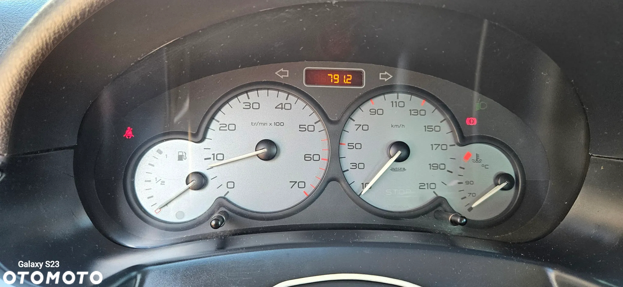 Peugeot Partner 1.6 HDI Trendy - 8