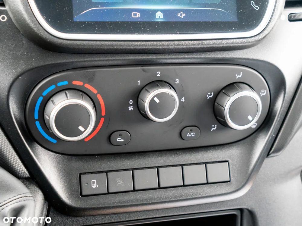 Iveco Daily 50C18HZ 3.0 skrzynia 6 metrów - 10