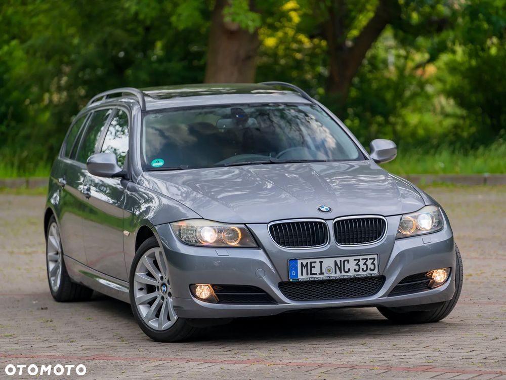BMW Seria 3 320i Edition Exclusive - 14
