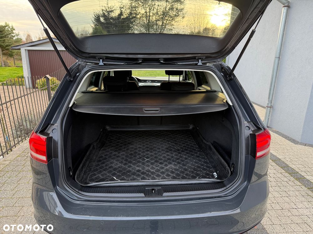 Volkswagen Passat 2.0 TDI BMT Highline DSG - 13