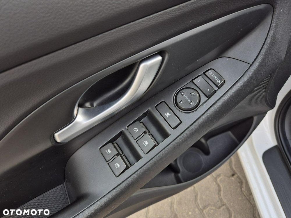 Hyundai i30 1.5 T-GDI 48V Smart DCT - 14