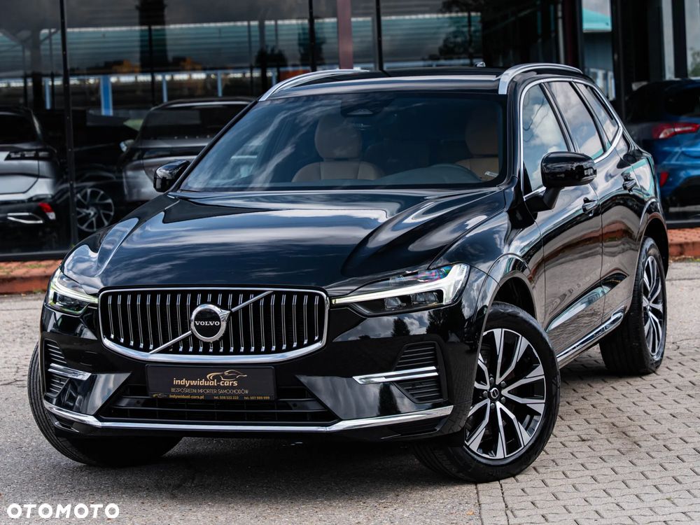 Volvo XC 60 B4 D AWD Ultimate Bright - 2