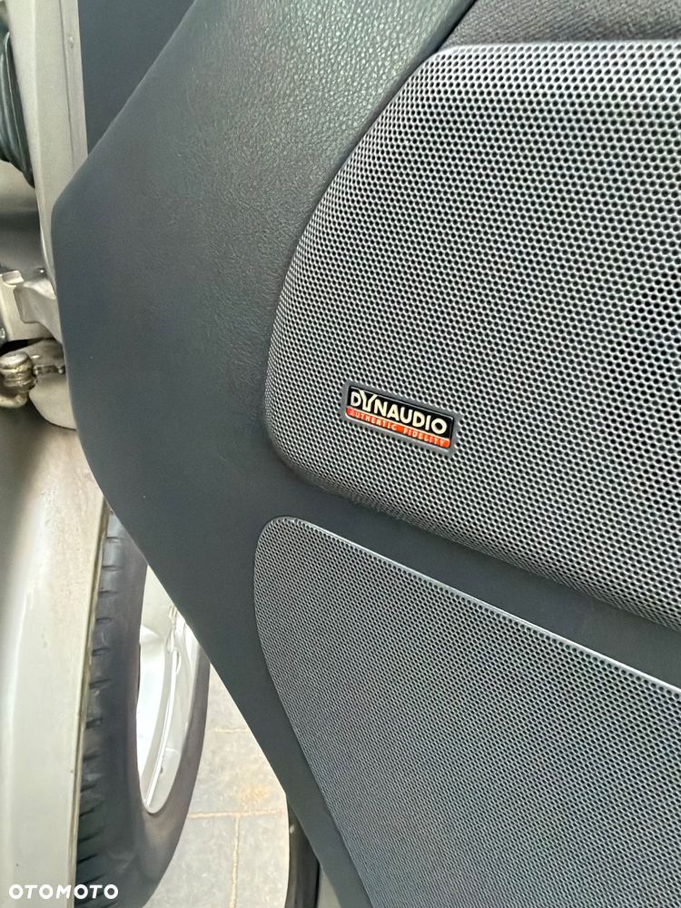 Volkswagen Multivan - 26
