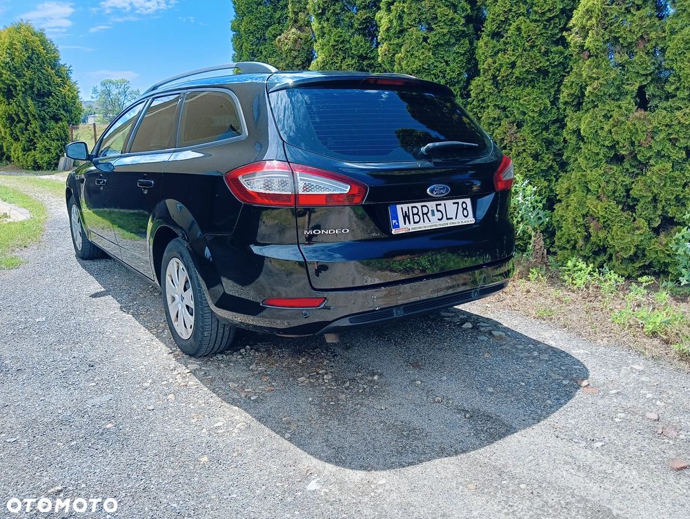 Ford Mondeo - 4