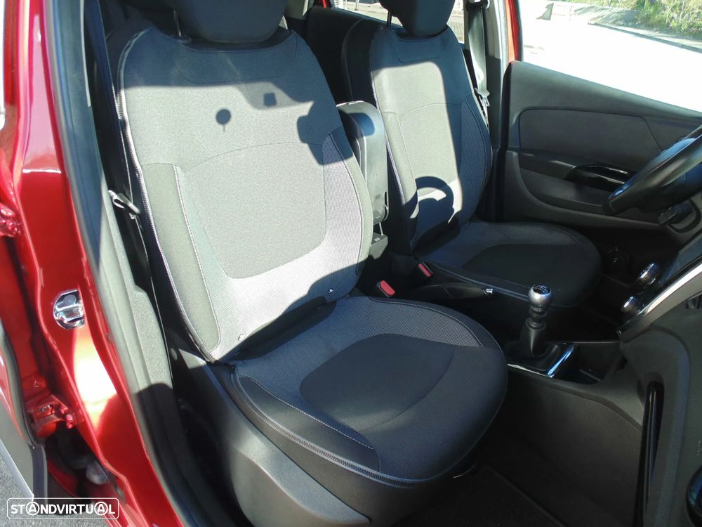 Renault Captur 1.5 dCi Exclusive - 19