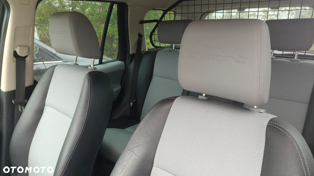 Land Rover Freelander - 2