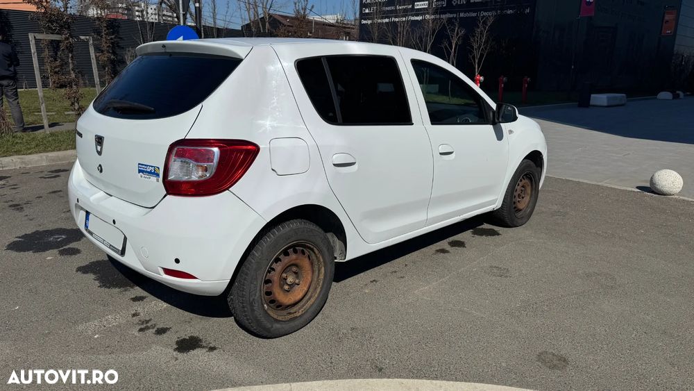 Dacia Sandero 1.5 90CP Laureate - 4