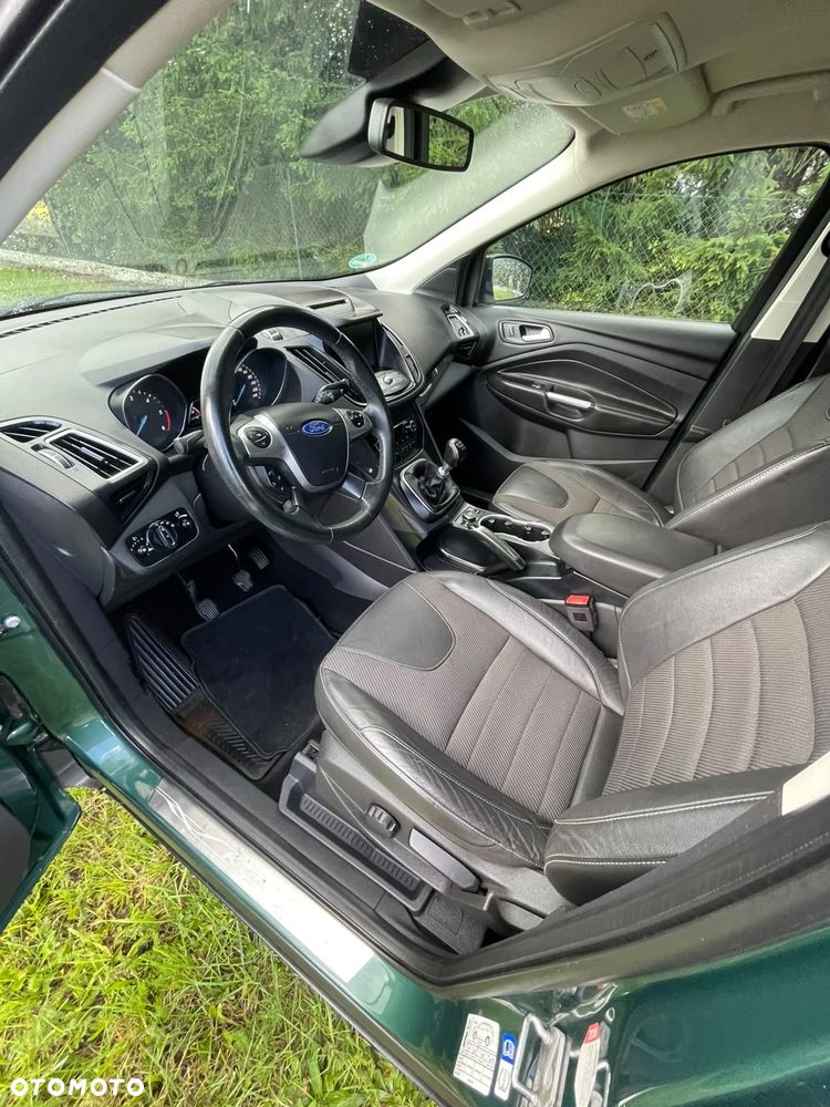 Ford Kuga 2.0 TDCi 4x4 Titanium - 10