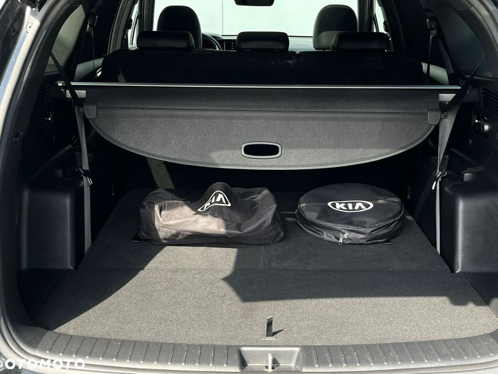 Kia Sorento - 13