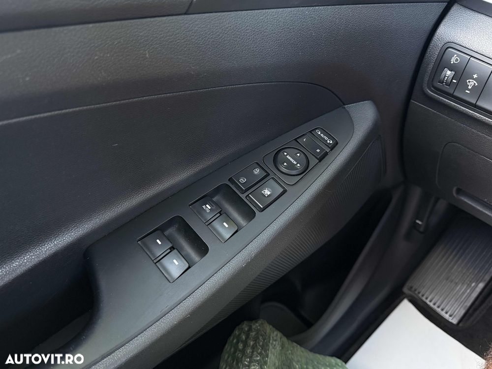 Hyundai Tucson blue 1.6 GDi 2WD Trend - 22