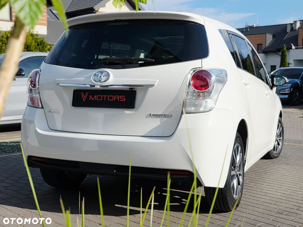 Toyota Verso 1.6 D-4D Premium - 27