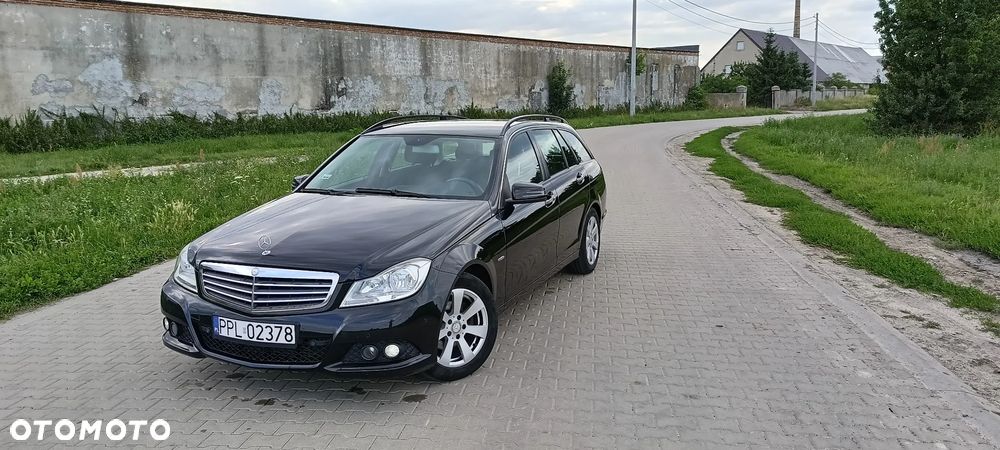 Mercedes-Benz Klasa C 180 CDI DPF (BlueEFFICIENCY) Avantgarde - 10