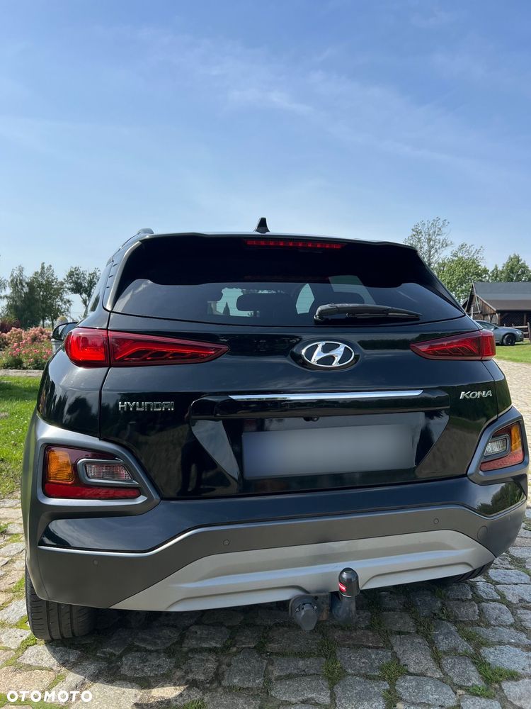 Hyundai Kona - 11