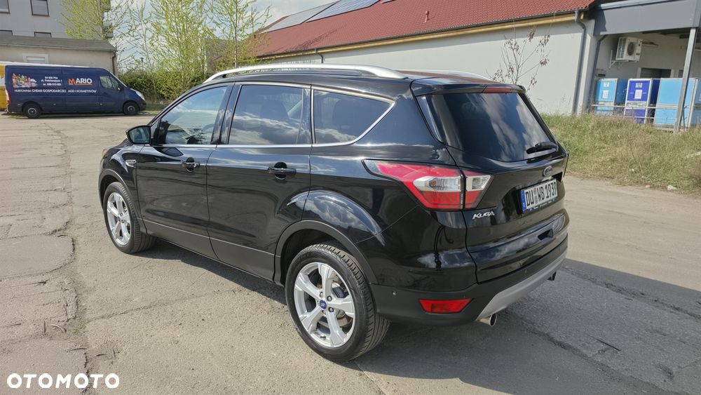 Ford Kuga 2.0 TDCi 2x4 Titanium - 5