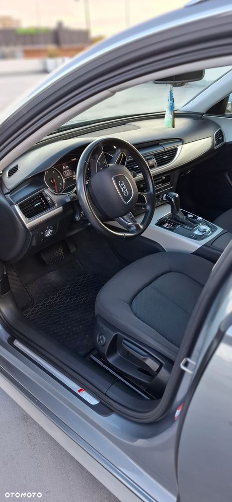 Audi A6 Avant 2.0 TDI Ultra DPF S tronic - 16