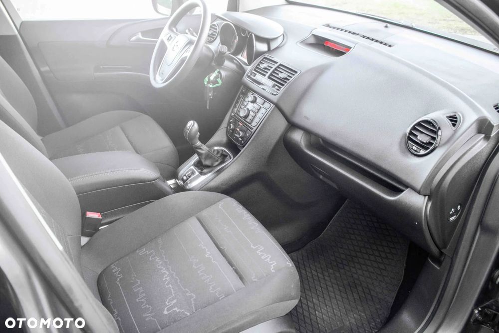 Opel Meriva 1.4 T Edition 150 S&S - 25