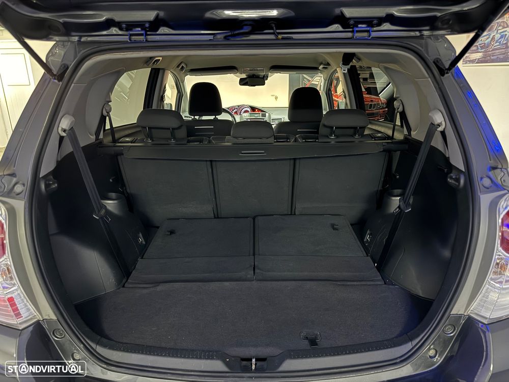Toyota Verso 1.6 D-4D Exclusive - 34