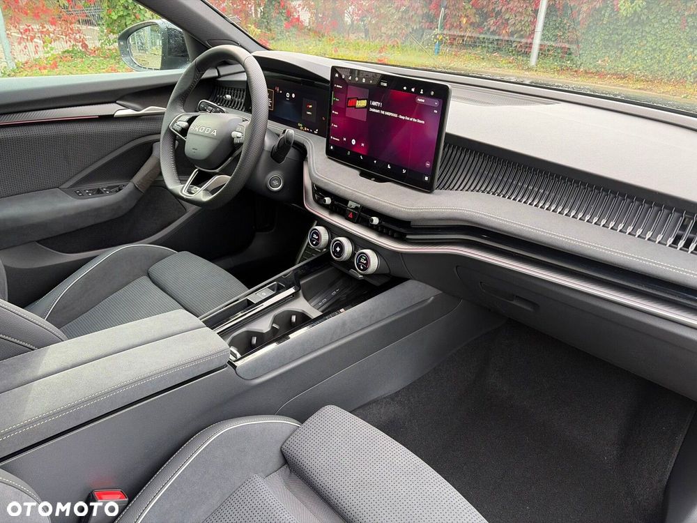 Skoda Superb 2.0 TSI Sportline DSG - 11