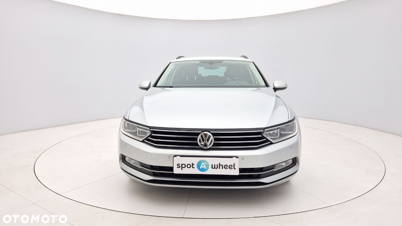 Volkswagen Passat 2.0 TDI BMT Comfortline - 2