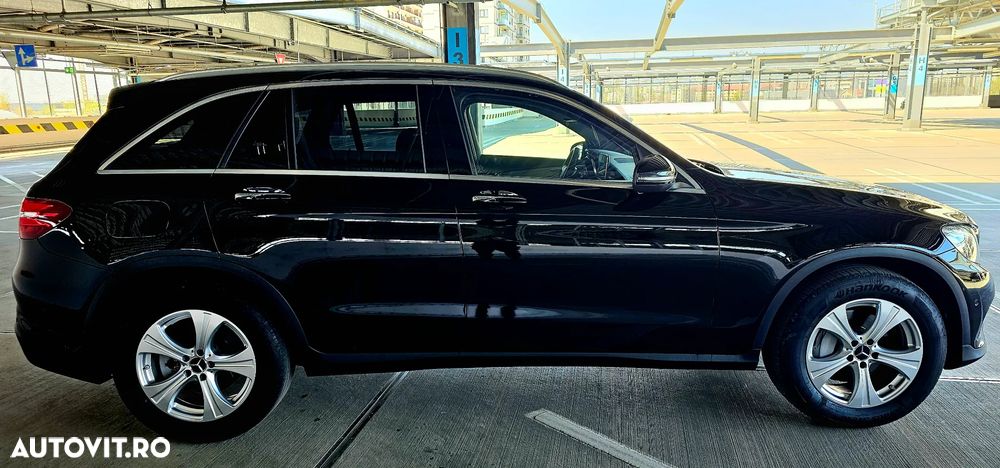 Mercedes-Benz GLC 250 d 4MATIC 9G-TRONIC AMG Line - 13