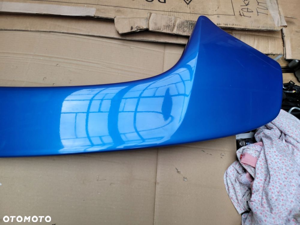 spojler tylnej klapy subaru impreza wrx sti - 2