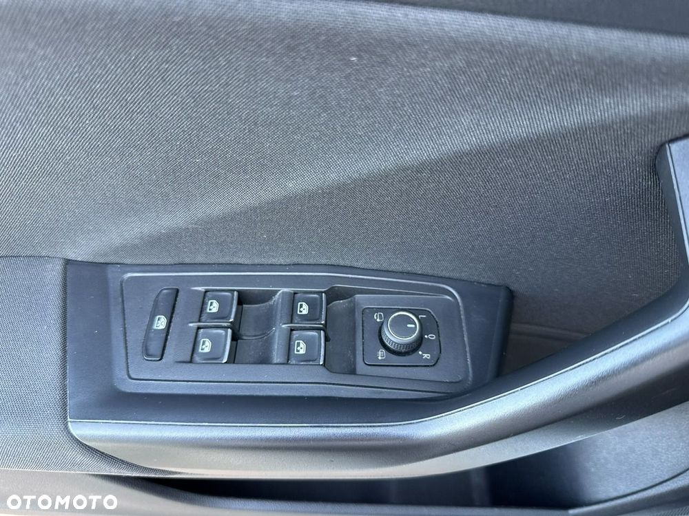 Volkswagen T-Roc 1.0 TSI Advance - 20