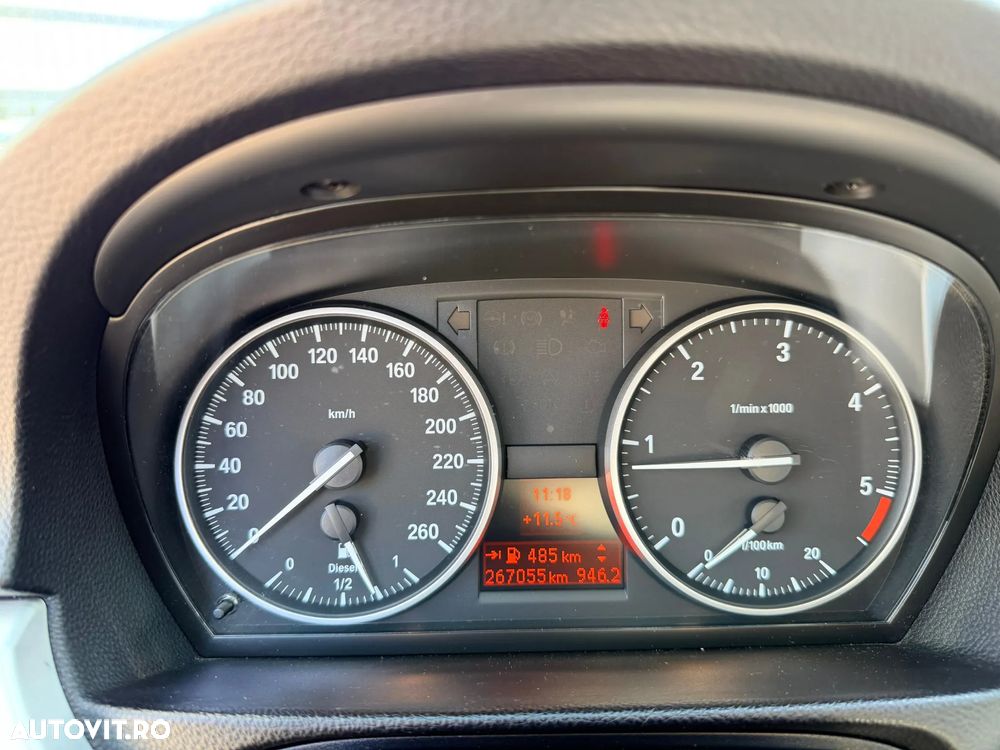 BMW Seria 3 320d - 11