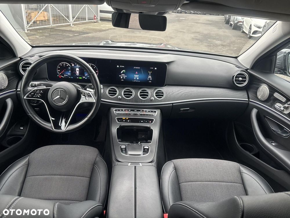 Mercedes-Benz Klasa E - 13