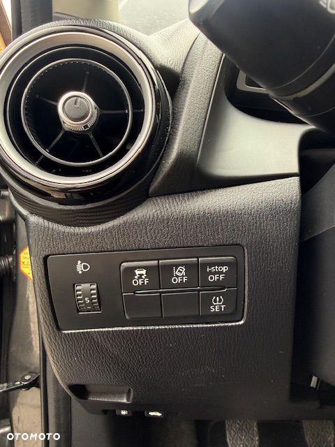 Mazda 2 SKYACTIV-G 90 Center-Line - 10