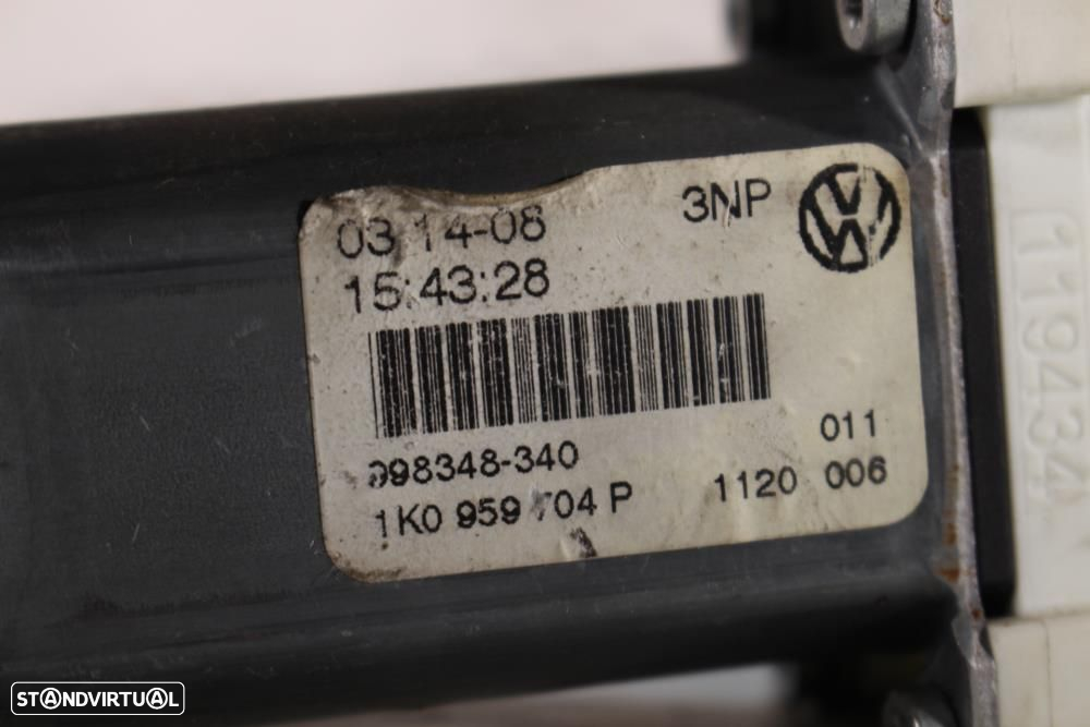 Motor Do Elevador De Vidro Traseiro Direito Volkswagen Passat (3C2)  1 - 5