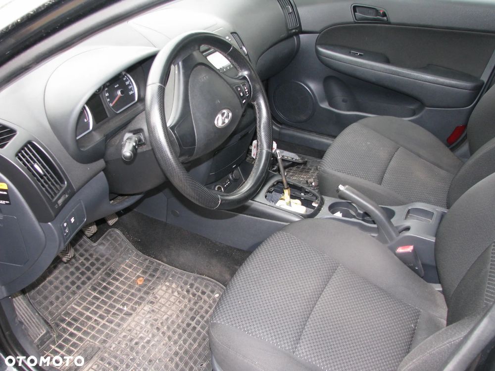 HYUNDAI I30 KOMBI 1.6 CRDI MASKA DRZWI ZDERZAK BŁOTNIK CZĘŚCI CZARNY KOD LAKIERU 9F - 7