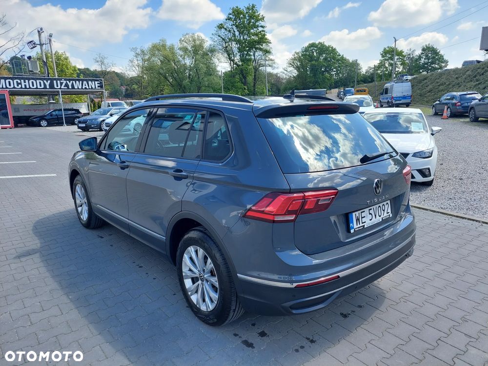Volkswagen Tiguan 2.0 TDI SCR Elegance DSG - 4