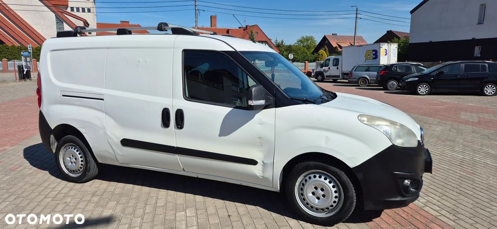 Opel COMBO - 11