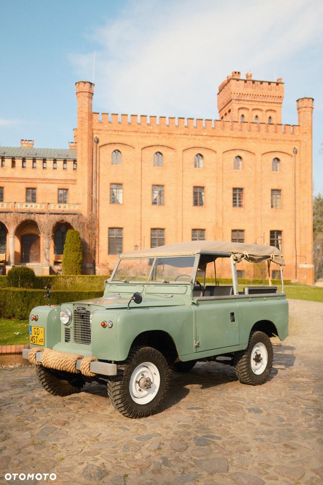 Land Rover Defender - 13