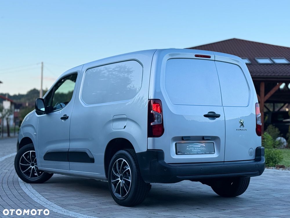 Peugeot Partner - 11